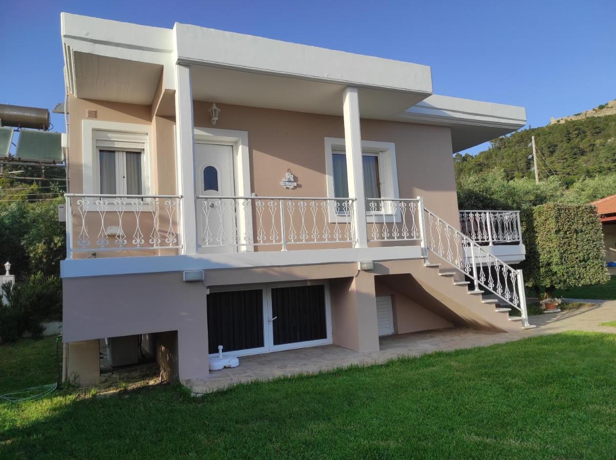 Villa Aphrodite Ríza Екстериор снимка