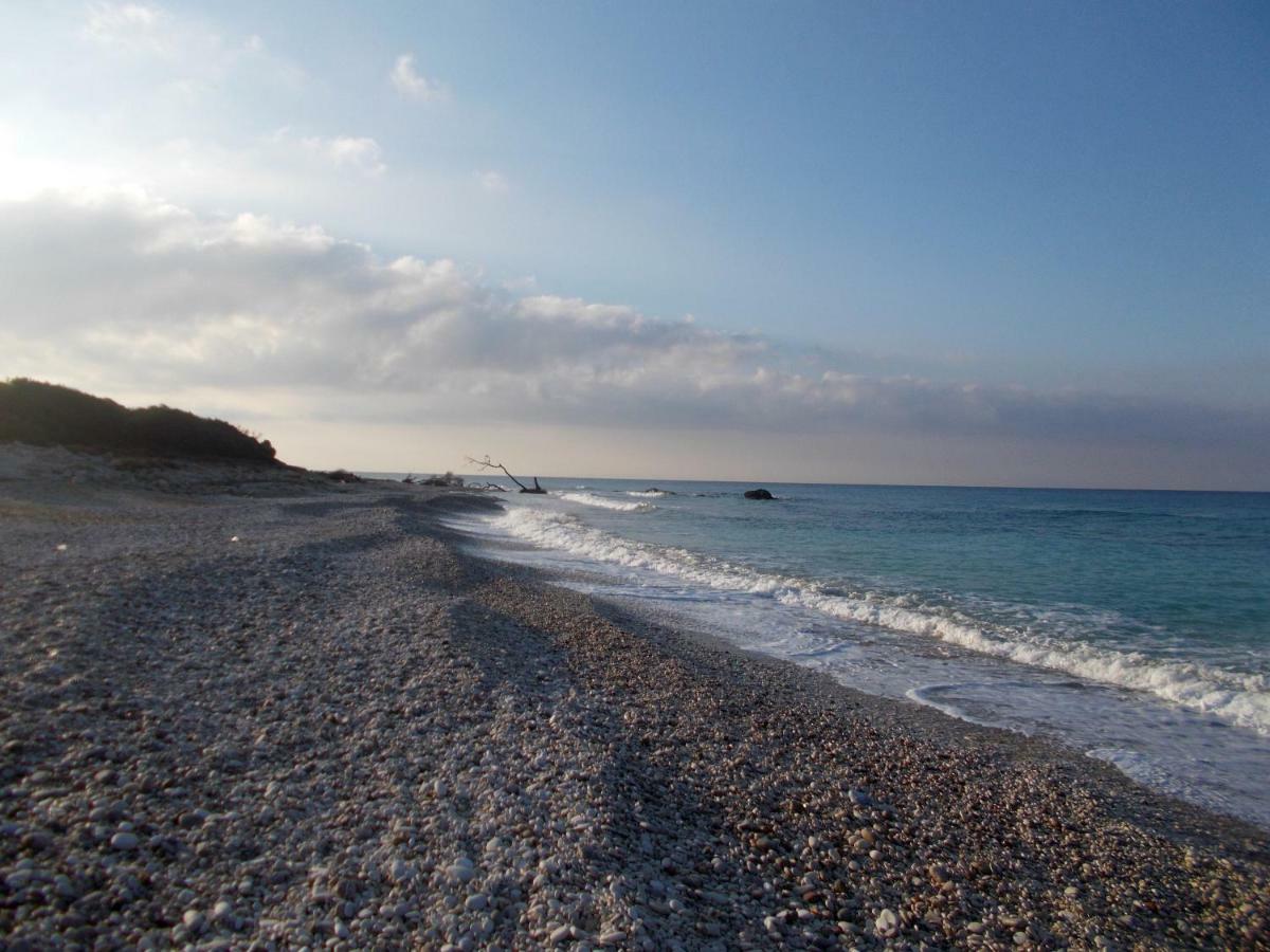Villa Aphrodite Ríza Екстериор снимка